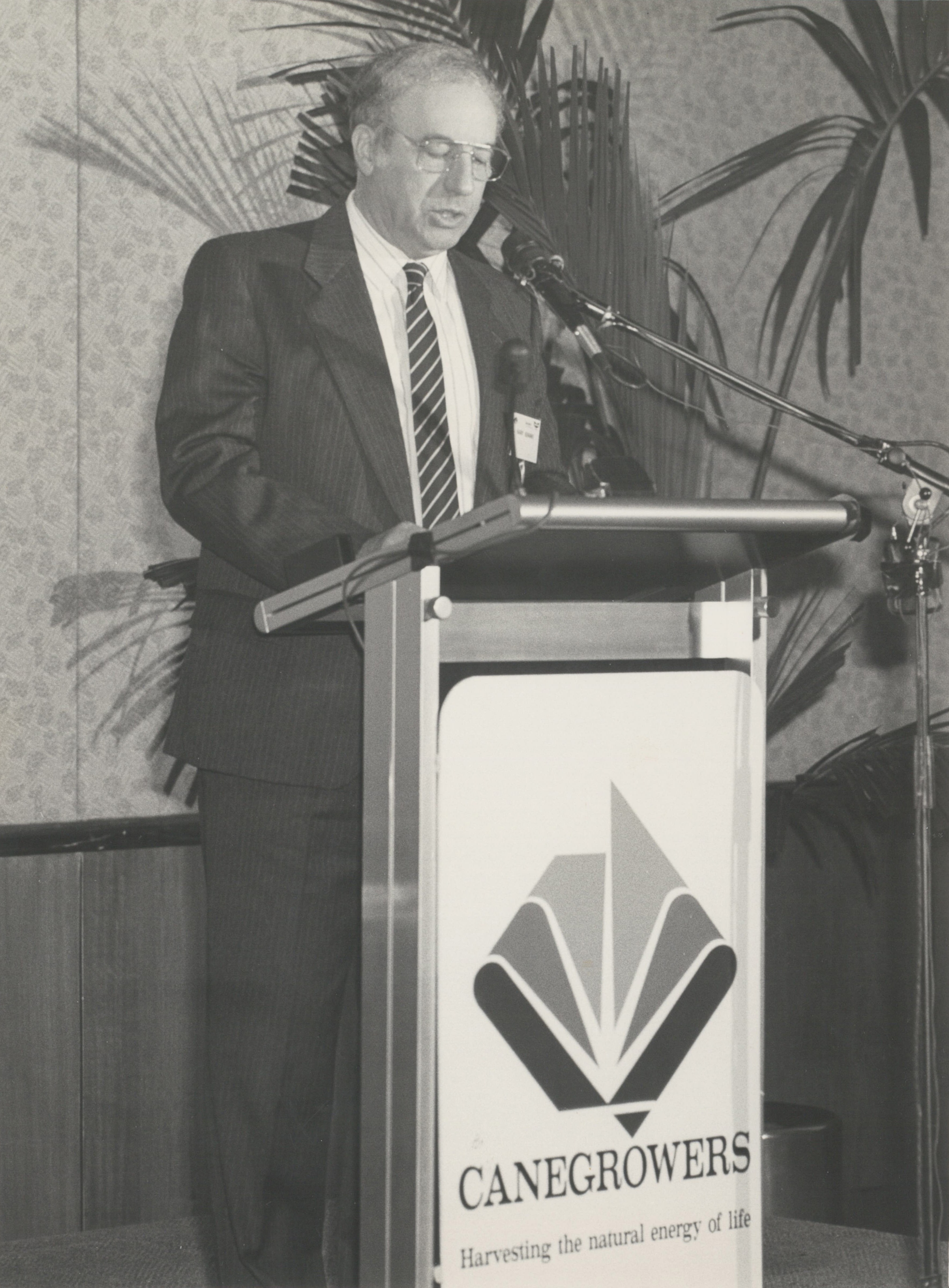 BOARD Harry Bonanno 02